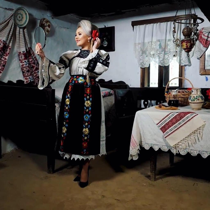 Supriză în lumea showbiz-ului! Cel mai nou cuplu din muzica românească: „Suntem împreună din luna noiembrie”!