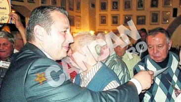 A pus la punct detaliile cu veteranii. Stefan Florescu organizeaza Ziua Rezervistului Militar