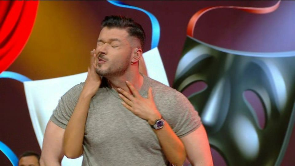 Victor Slav, luat la palme de Bianca Drăgușanu. Vezi imaginile