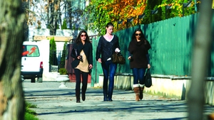 Girl's night out. Lili Sandu, Ileana Lazariuc si Elena Baguci au refacut vechea gasca si s-au distrat impreuna in Romania