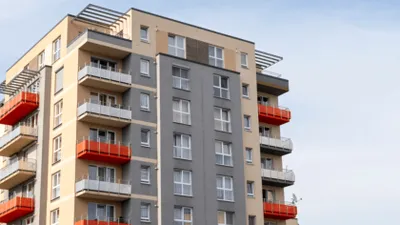 Paradoxul imobiliar din România: vânzările scad, dar prețurile cresc. Gabriel Biriș: „Ne așteaptă o ajustare de durată, de circa 5 ani”