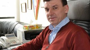 CANCAN.ro a fotografiat cel mai negru moment din viaţa fostului stelist! Imaginile care l-au UCIS pe Prodan!