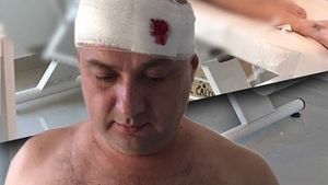 Leo de la Strehaia, disperat! Mama lui a fost atacată în propria casă: ”Este vorba de viaţă şi de moarte!”