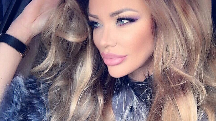 BIANCA DRĂGUŞANU nu mai arată deloc aşa cum o ştiai! A apărut complet schimbată şi a făcut un anunţ: „Filmăm...“
