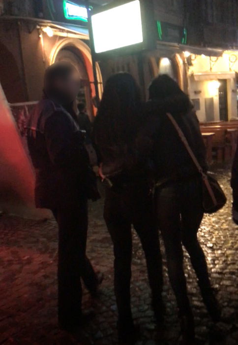 Se clatină rău de tot