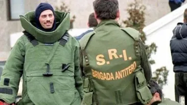 ULTIMA ORA! Alarma cu bomba la o scoala din Hunedoara. 1.000 de copii au fost evacuati