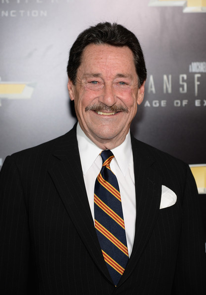Vocea lui Peter Cullen a făcut senzaţie în seria ”Transformers”