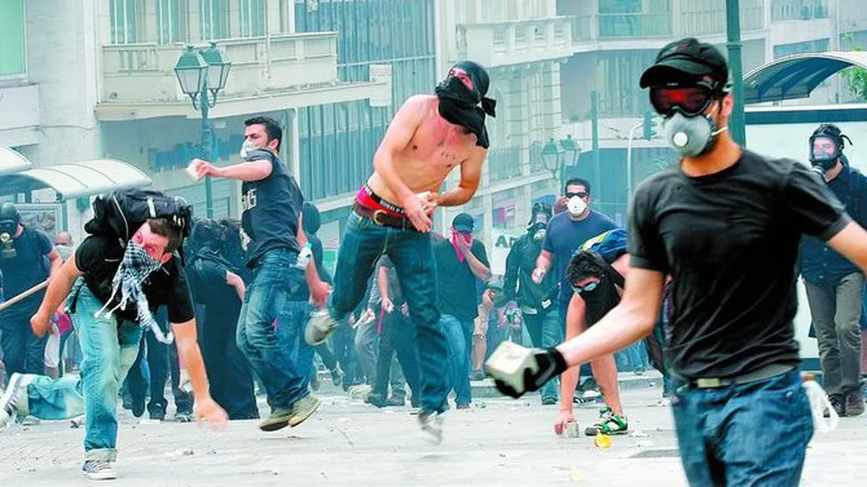 Grecia, cosmar in paradis