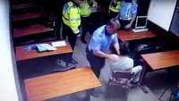 Un bărbat a fost bătut crunt la Secția 16 de Poliție din București! VIDEO