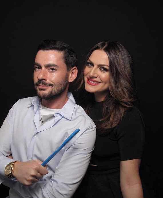 Alexandra Nechita s-a întors în România. ”Micuţa Picasso” este o femeie în toată firea