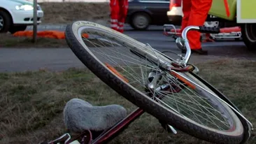 Un biciclist a murit după ce a fost lovit de un tânăr fără permis și băut în Ploiești