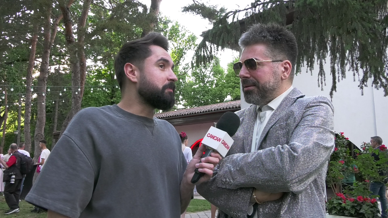 Maurice Munteanu: "Am făcut polo la juniori și am fost foarte bun, asta nu știai. Da, am jucat la Rapid!" (Foto: captură video)