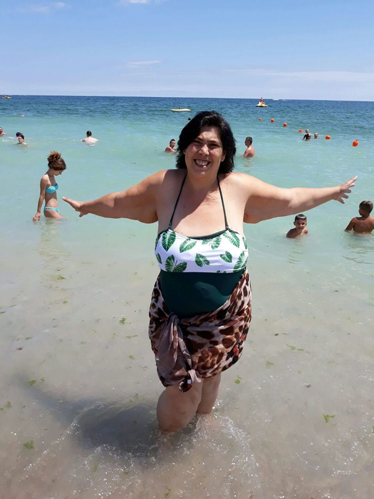 Ioana Tufaru, pe plajă! Cum arată după ce a slăbit 40 de kilograme