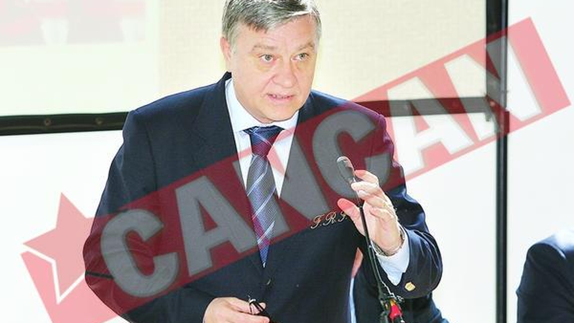 "Toti au fost manjiti"