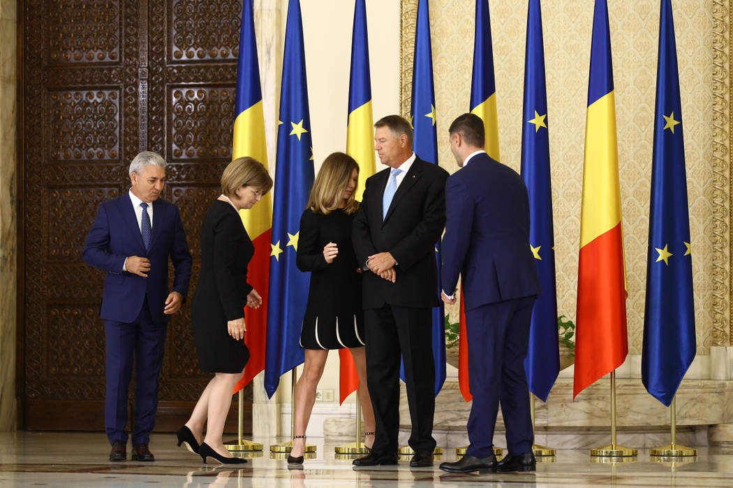 Simona Halep și-a „oficializat” relația cu Toni Iuruc în fața președintelui Klaus Iohannis! Primele imagini publice cu fericitul cuplu, la Palatul Cotroceni
