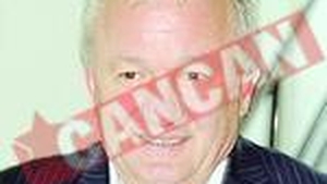 Penescu: "Dorinel face pe prostul"