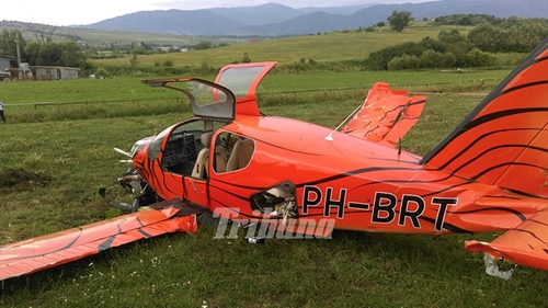 Un avion de mici dimensiuni s-a prăbuşit în zona Aerodromului Cisnădie, din judeţul Sibiu