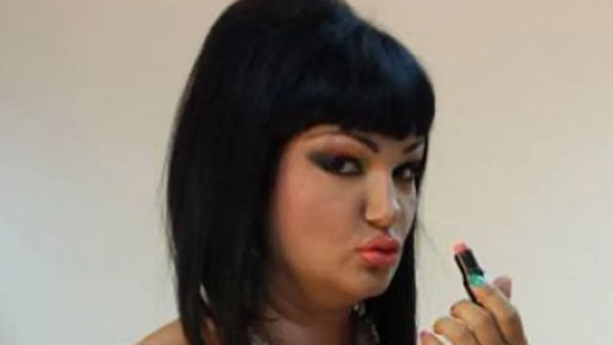 Transformarea incredibila a pustiului blond de care s-a indragostit Ozana Barabancea!