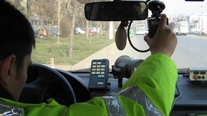 De la rusi vine inventia care ar putea salva vieti! Au creat radarul care detecteaza soferii beti!