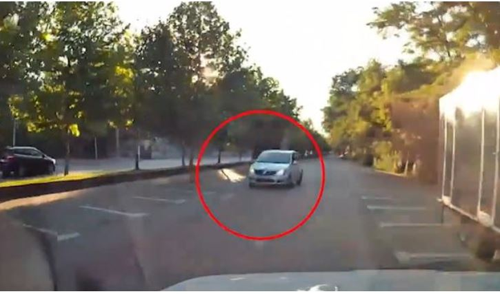 Au apărut imaginile cu accidentul din Pantelimon! Ce s-a întâmplat cu doar câteva momente înainte de tragedie, în maşină! Asta i-a adus sfârșitul băieţelului