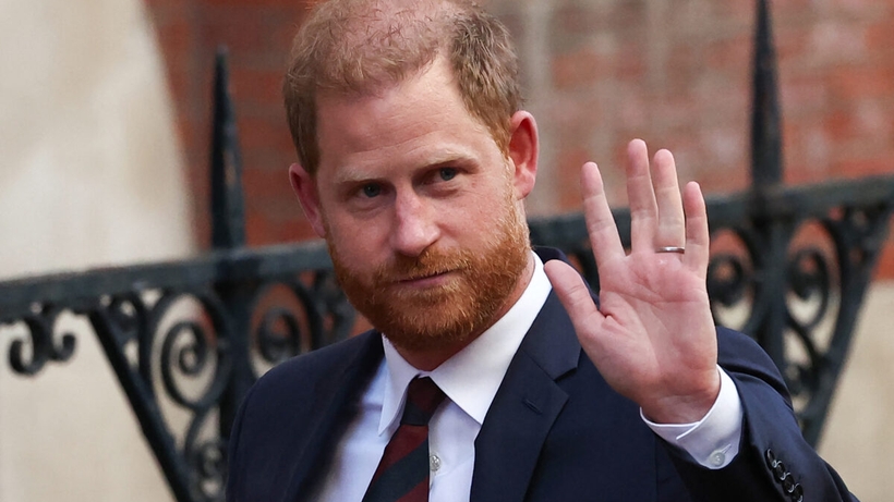Prințul Harry renunță la conducerea unei organizații implicate într-un scandal de abuzuri. Decizia vine înaintea revenirii în Marea Britanie