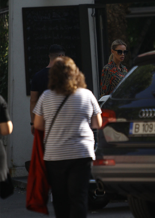 Bianca şi Victor sunt pregătiţi să se bucure de timpul petrecut împreună