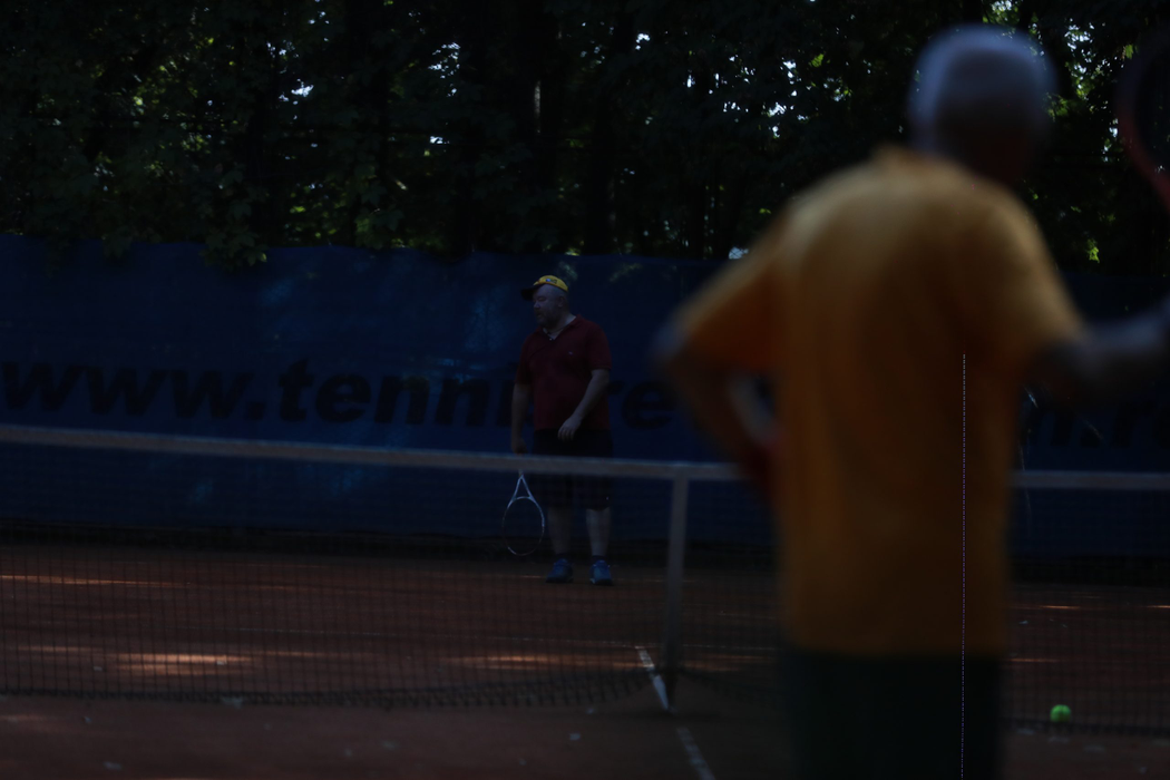 Mihai Constantin merge aproape zilnic pe terenul de tenis