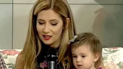 AMALIA ENACHE a venit în DIRECT cu micuţa ALMA! Ce se întâmplă acum cu ştirista