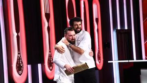 Cine este Alexandru Ionuț Dodoaia de la Chefi la cuțite, sezonul 17. Preparatul care i-a adus cuțitul de aur