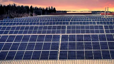 Ce este sistemul fotovoltaic On-Grid? Cum poţi ajunge să faci bani din asta