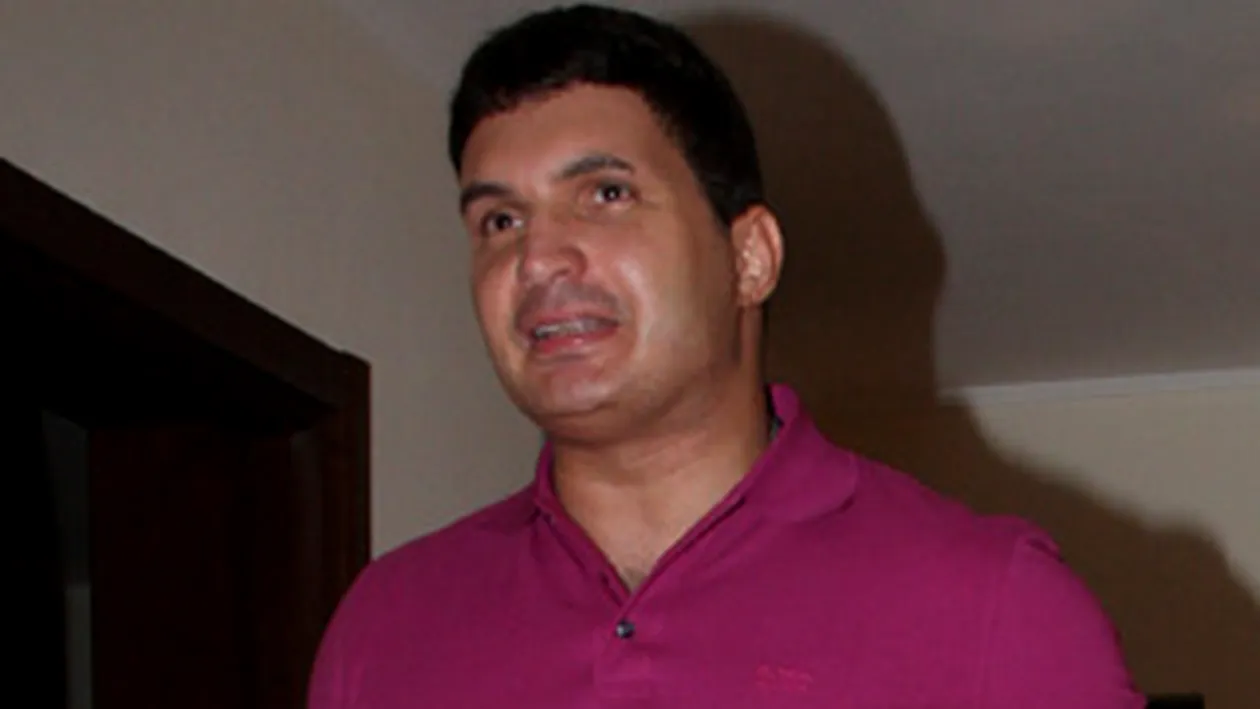 Regizorul George Ciubotaru, acuzat de iubita minora ca si-a batut joc de ea si i-a facut promisiuni desarte!