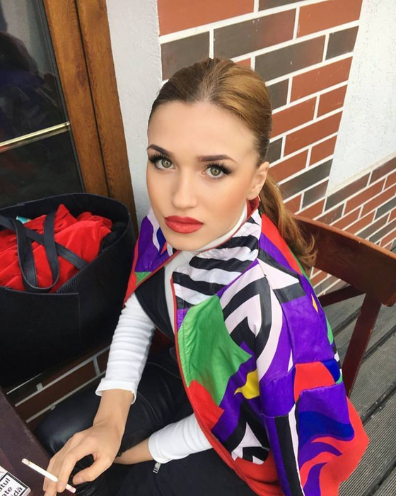 Ioana Ignat, părăsită de iubit! Artista a dezvăluit cum s-a terminat povestea lor de dragoste