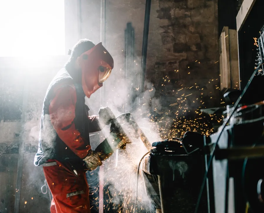 Meseria din România unde se câștigă peste medie. Tot mai puțini vor să o facă