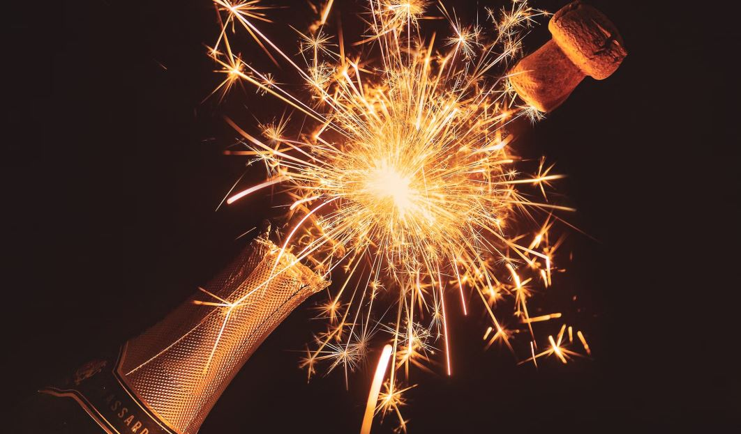 Ce respecta vedetele de Revelion Sursa Unsplash