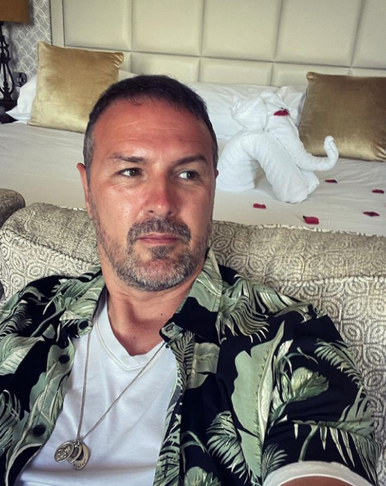 Un celebru prezentator TV a dezvăluit detalii intime despre prințul Harry ”A continuat să-și scoată cămașa”