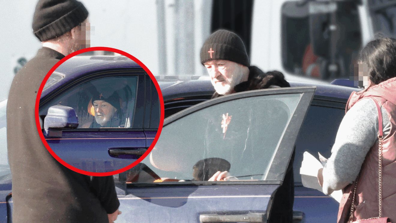 Gigi Becali s-a îndepărtat rapid fără să scoată un leu! Nevoiașii au înconjurat Rolls-ul, speranța era mare