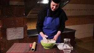 Langoși de post pufoși, ca odinioară. Rețeta maicii Valentina de la Mănăstirea Piatra Fântânele