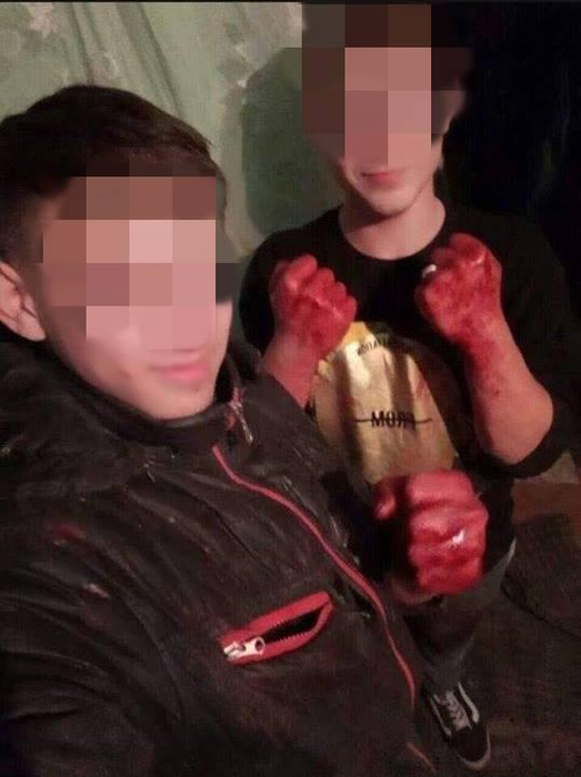 iCrimă cumplită în Republica Moldova. Şi-au omorât prietenul de pahar şi şi-au facut selfie chiar lângă cadavru, cu mâinile pline de sânge  - foto Deschide.MD