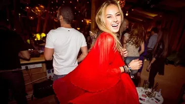 Roxana Ionescu şi-a lăsat prietenii fără cuvinte! A apărut cu bebeluşul la piept