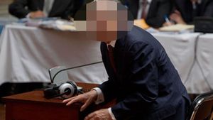 Fost conducator, condamnat la 80 de ani de închisoare pentru genocid şi crime de război