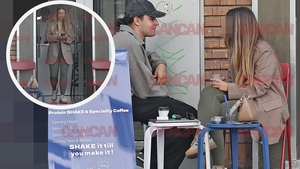 Radu Ștefan, la cafea cu o domnișoară care nu e iubita oficială! Se anunță tensiuni...la distanță!