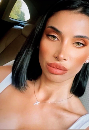 Cristina Gheorghe este noua Mădălina Ghenea! Trup perfect, manechin și actriță în Italia