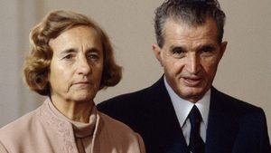 Secretul murdar al lui Nicolae Ceaușescu. Cu ce bărbat și-a pierdut virginitatea fostul lider comunist