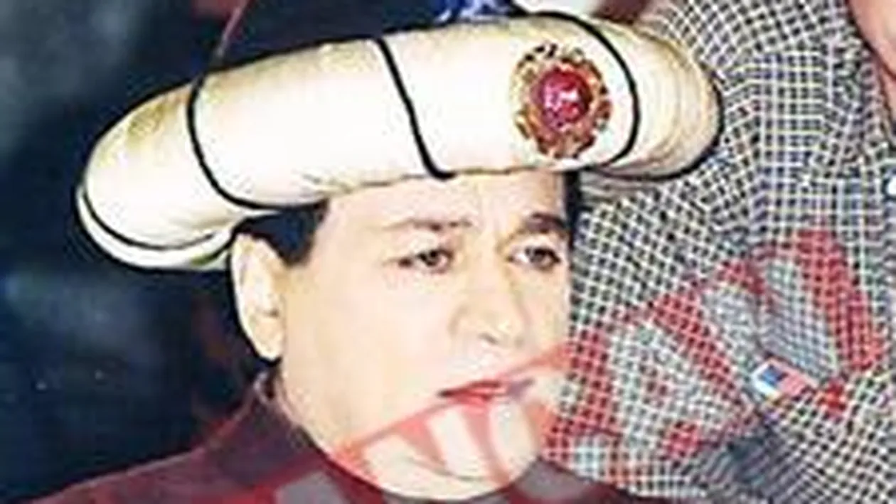 Dolanescu si-a aniversat mama de 96 de ani cu lautari