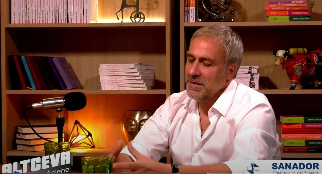 Era convins că nu-l va îmbogăți, dar… Mimi Brănescu, creatorul serialului fenomen „Las Fierbinți” dezvăluie de ce a ales actoria
