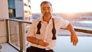 I-am făcut calculul! Câți bani câștigă într-o lună de un "muncă" o escortă masculină