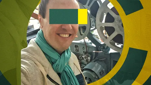 El este celebrul cântăreț care a refuzat participarea la Survivor, Te cunosc de undeva şi... Le-a dat cu flit boşilor de la Asia Express cu zâmbetul pe buze!