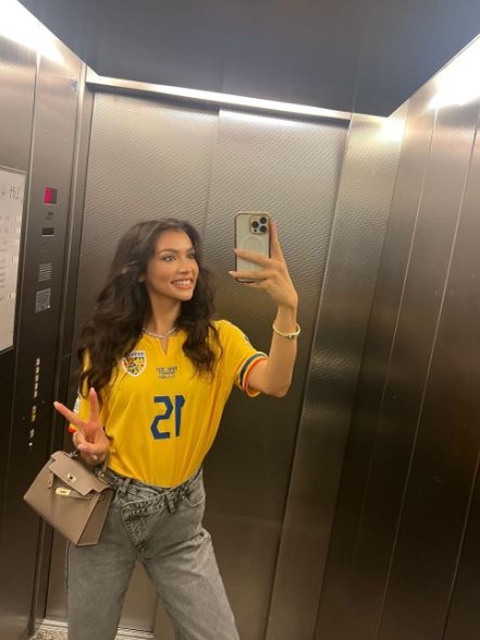 Mara Iulia Cîmpean este prezentă mereu la meciurile în care joacă Andrei Burcă/ sursă foto: Instagram