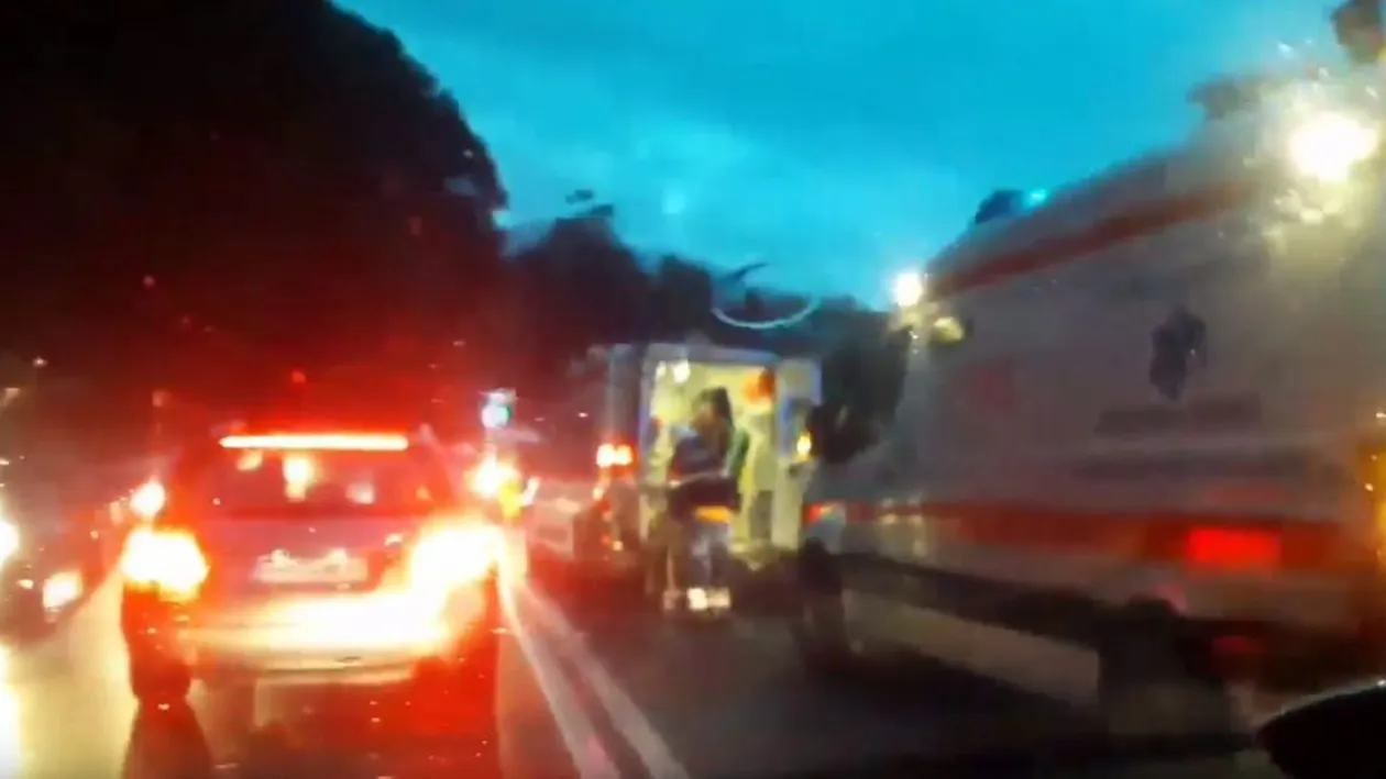 Tată și fiu, morți într-un accident groaznic la Sinaia! Ce manevră periculoasă a făcut șoferul