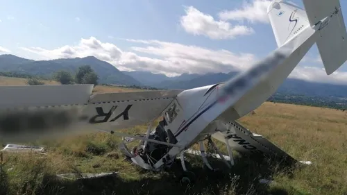 Autorităţile sunt în alertă, după ce un avion s-a prăbușit în Brașov. Un bărbat a murit